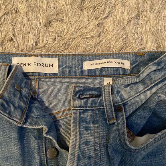 Aritzia Denim Forum Joni High Rise Straight Jeans - Picture 4 of 6